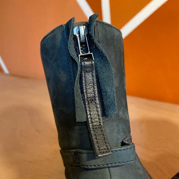 Puma Parallel The Weeknd Black - Picture 6 of 9